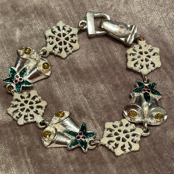 Bells and Snowflake Bracelet 7 1/4” - Picture 1 of 6